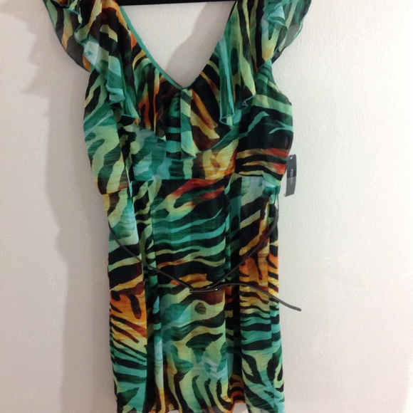 Dress - Picture 2 of 7